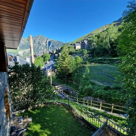 Acogedor Con Vistas